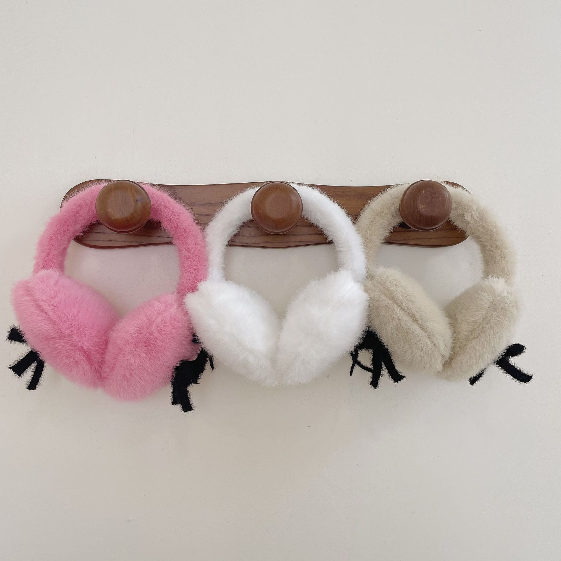 2025 인기 리본 하트 귀마개 겨울 패션 신상 여성  - Winter Clothing Earmuffs 리뷰 및 가격